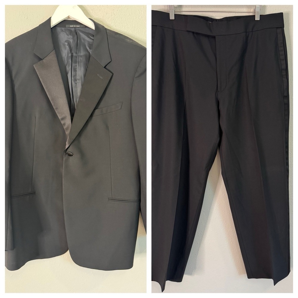 Armani Collezioni Black Tuxedo Suit Satin Lapel Made Italy Formal Mens